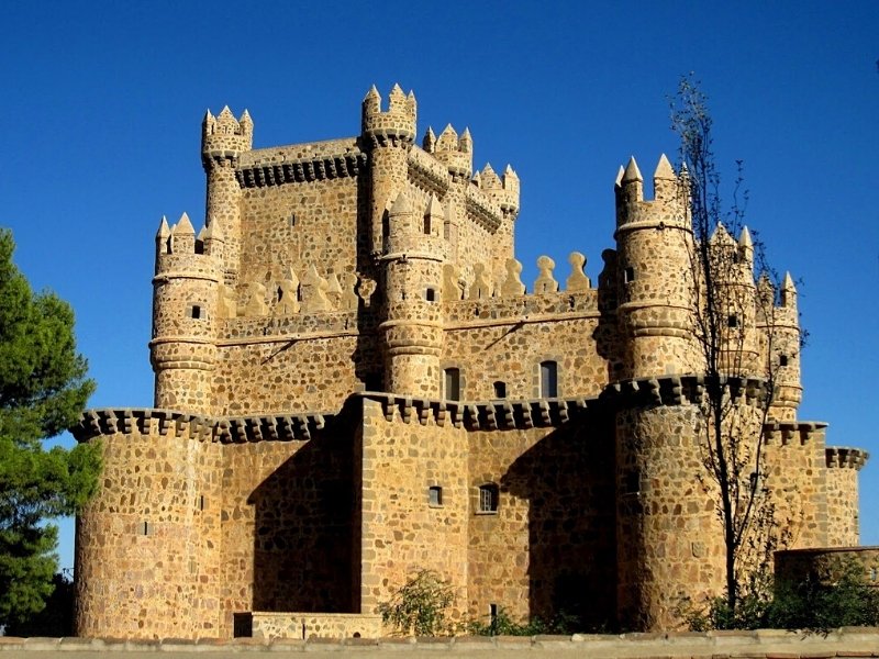 castillo-de-guadamur-1